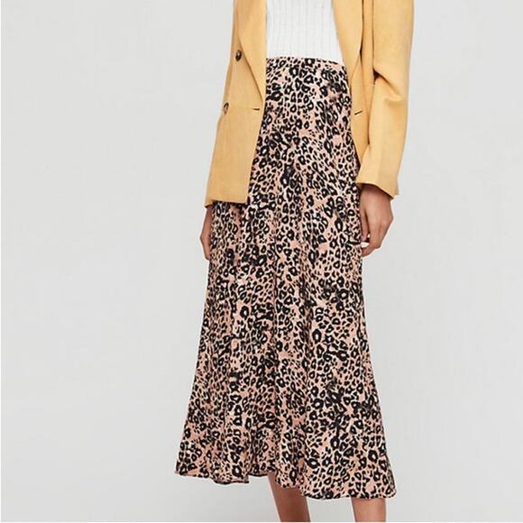 Depop Leopard Midi Skirt Aritzia Aritzia Skirts Wilfred Aritzia